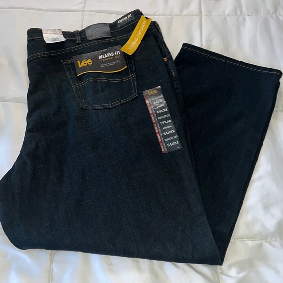 Lee Other - NWT Lee Men’s Big & Tall dark blue jeans 👖size 54x32 🌼